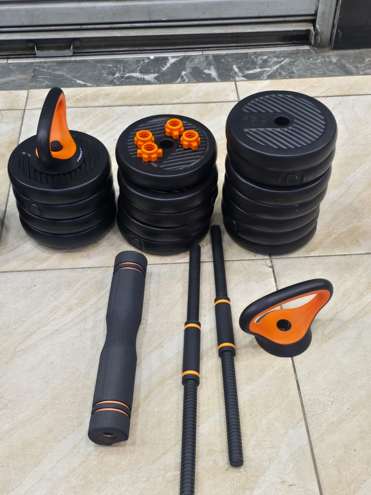 50kg Adjustable Kettle Dumbbell Set – Strength Training Equipment Kenya