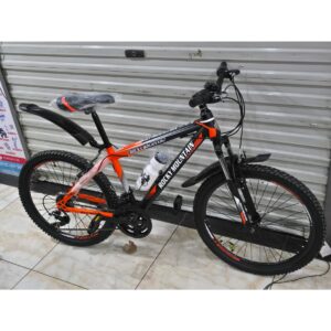 Rocky Mountain 24 Inch Mountain Bicycle 18 Speed with Front Suspension and Mudguards