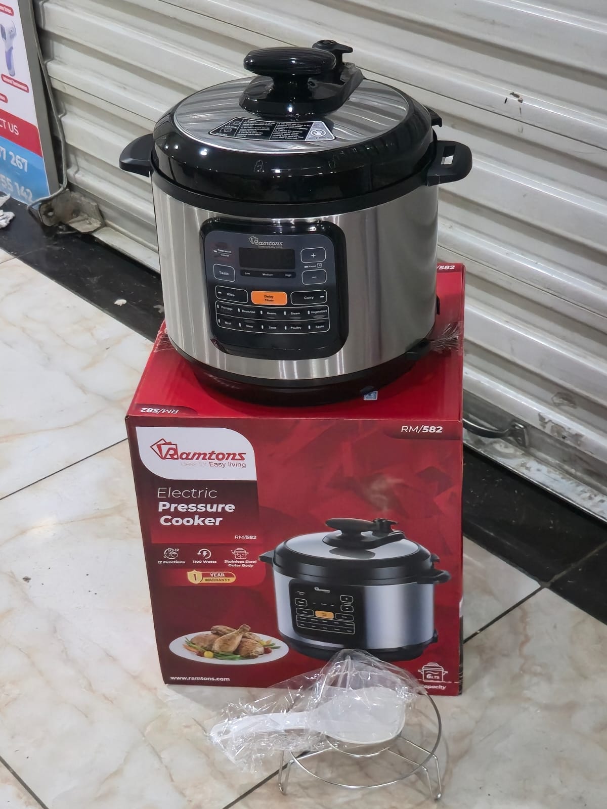 Ramtons 6L Electric Pressure Cooker RM/582 1100W Digital Multi-Function Cooker with Stainless Steel Inner Pot