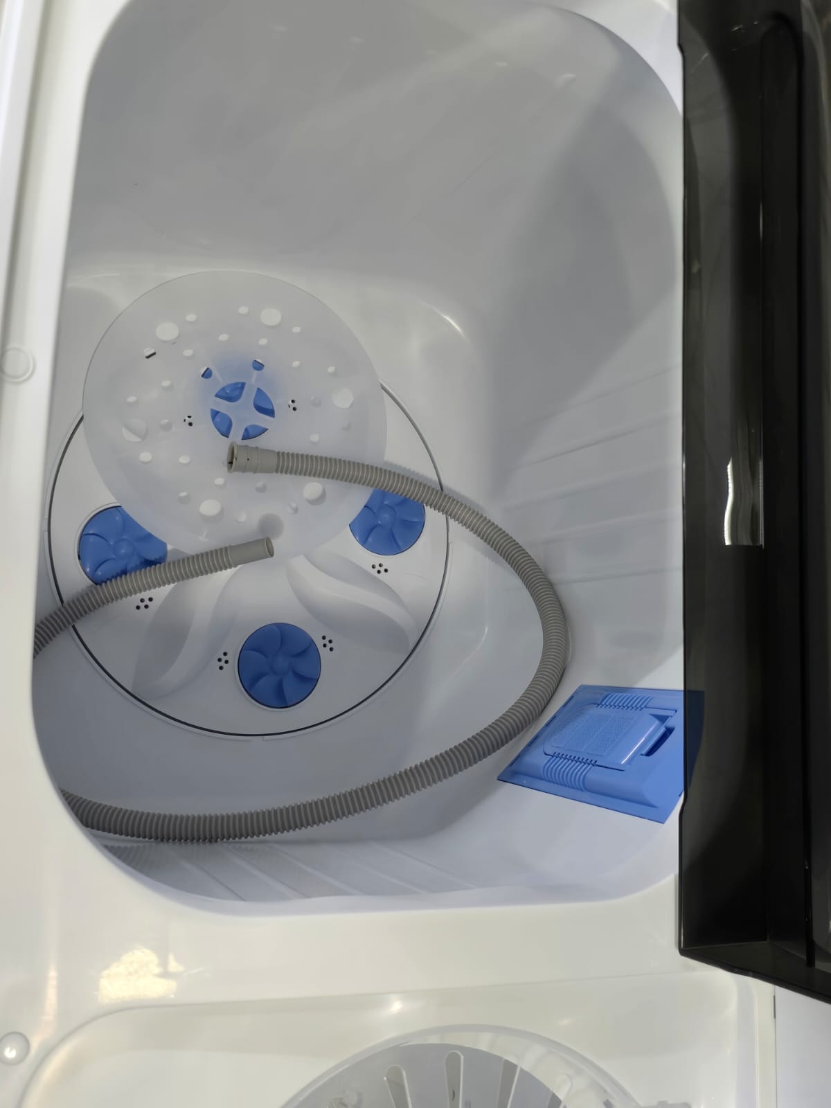 Midea 12KG Twin Tub Washing Machine Wash & Spin MT100W120/WG