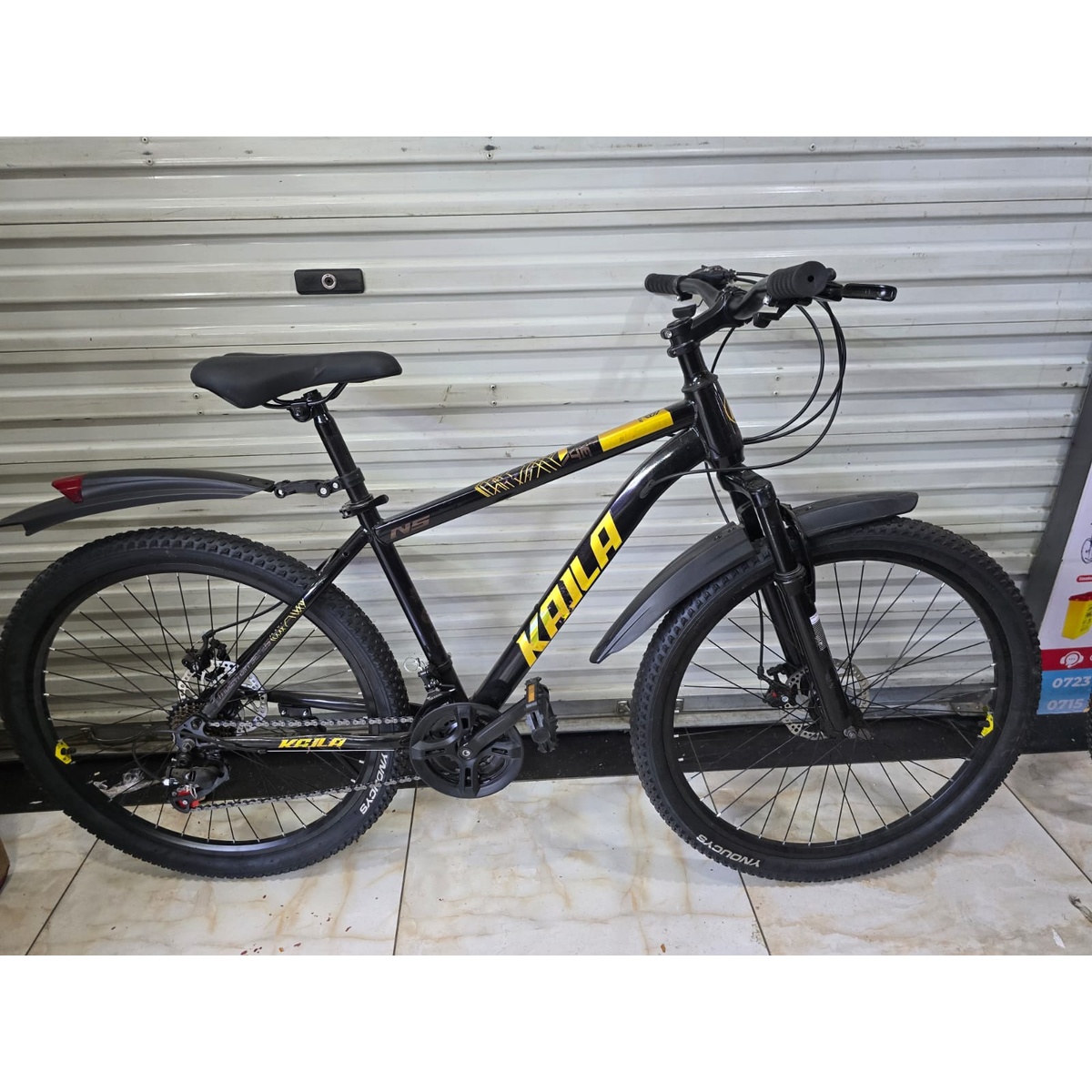 Kaila Mountain Bicycle Size 26 with disc brakes and front suspension