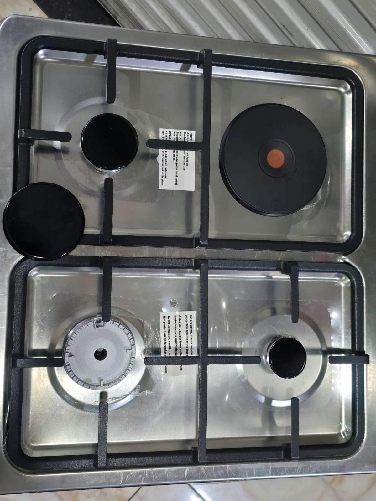 Syinix Q60GC2 60×60 Standing Cooker 3 Gas + 1 Electric – Convection Oven