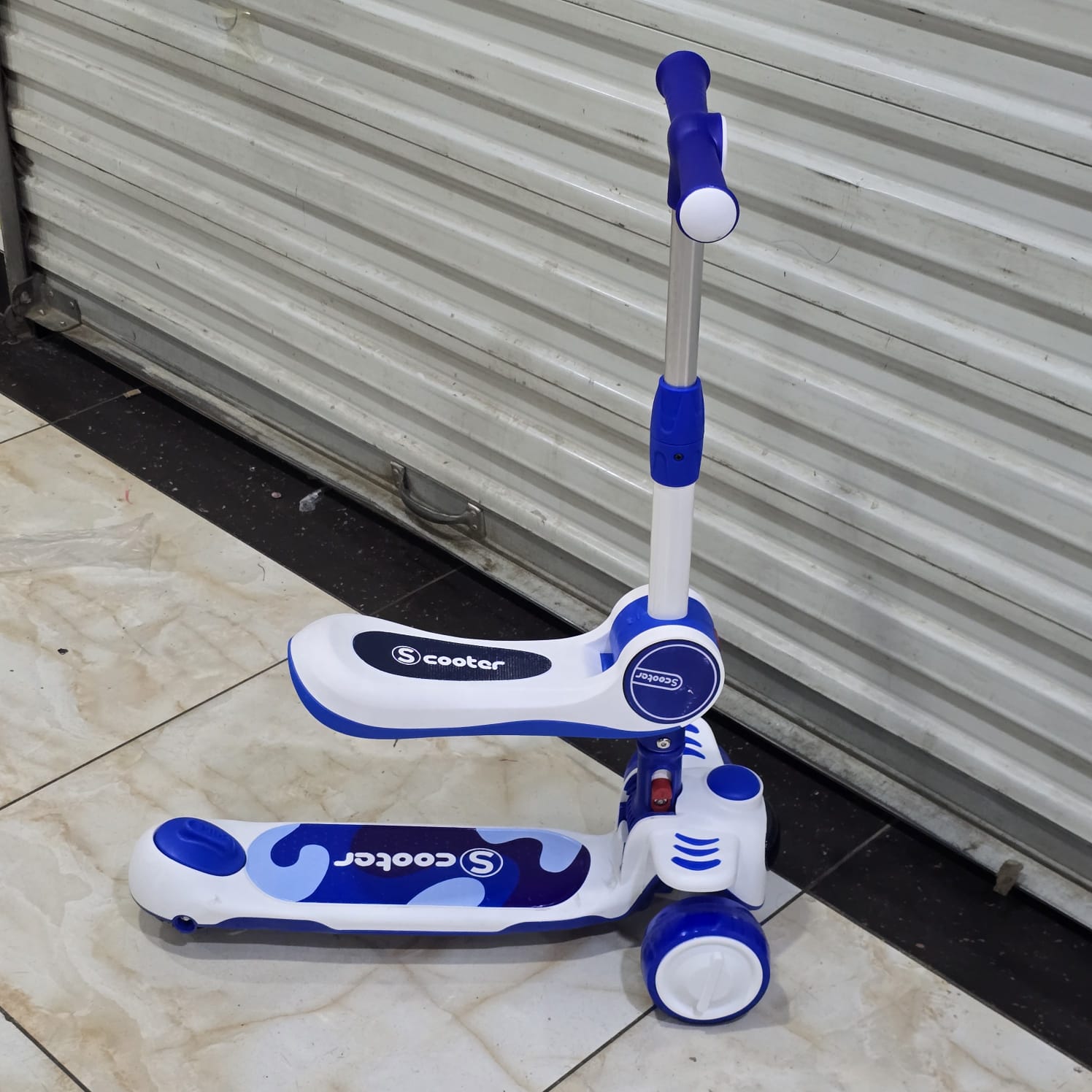 2-in-1 Kids Scooter with Foldable Seat & LED Wheels
