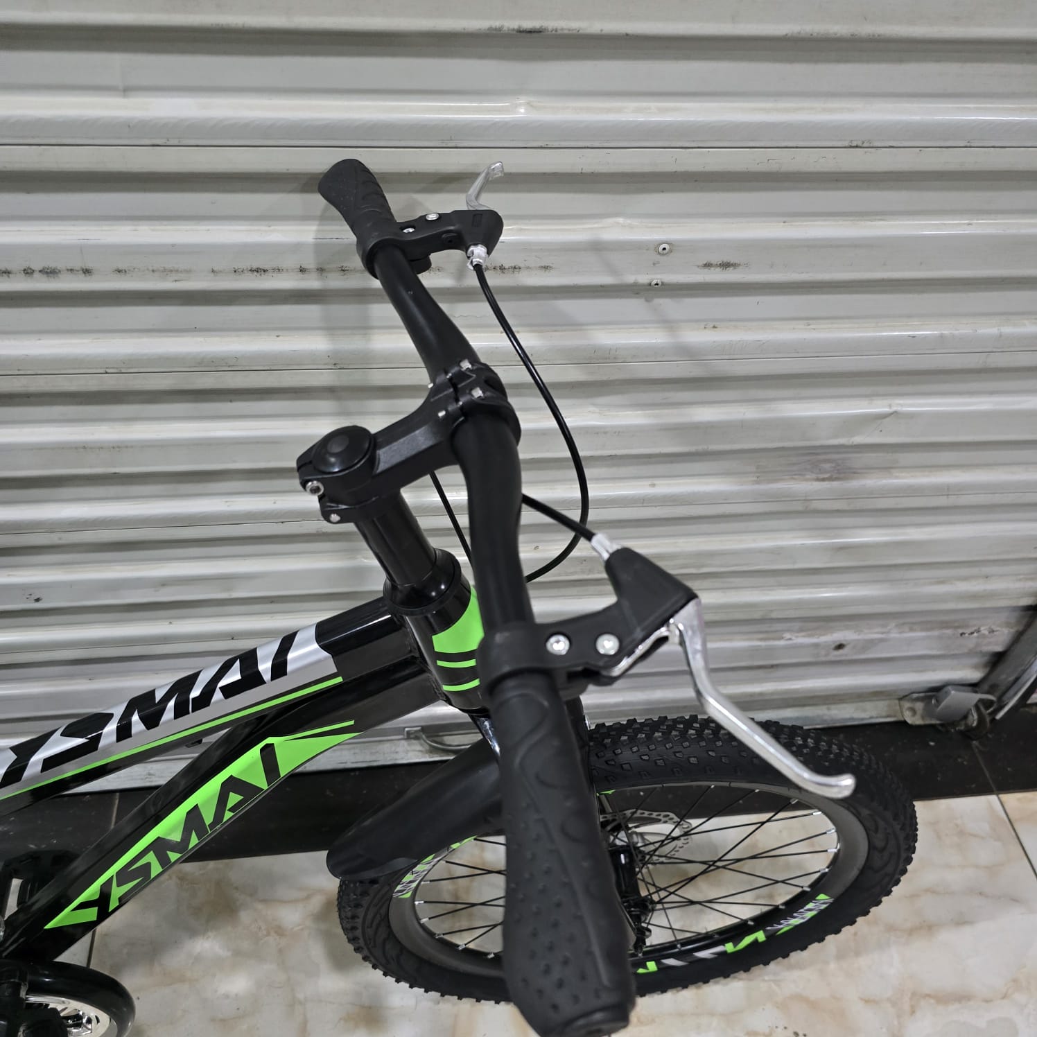 YSMAI 22-Inch Bicycle with Front Suspension & Disc Brakes – No Gears