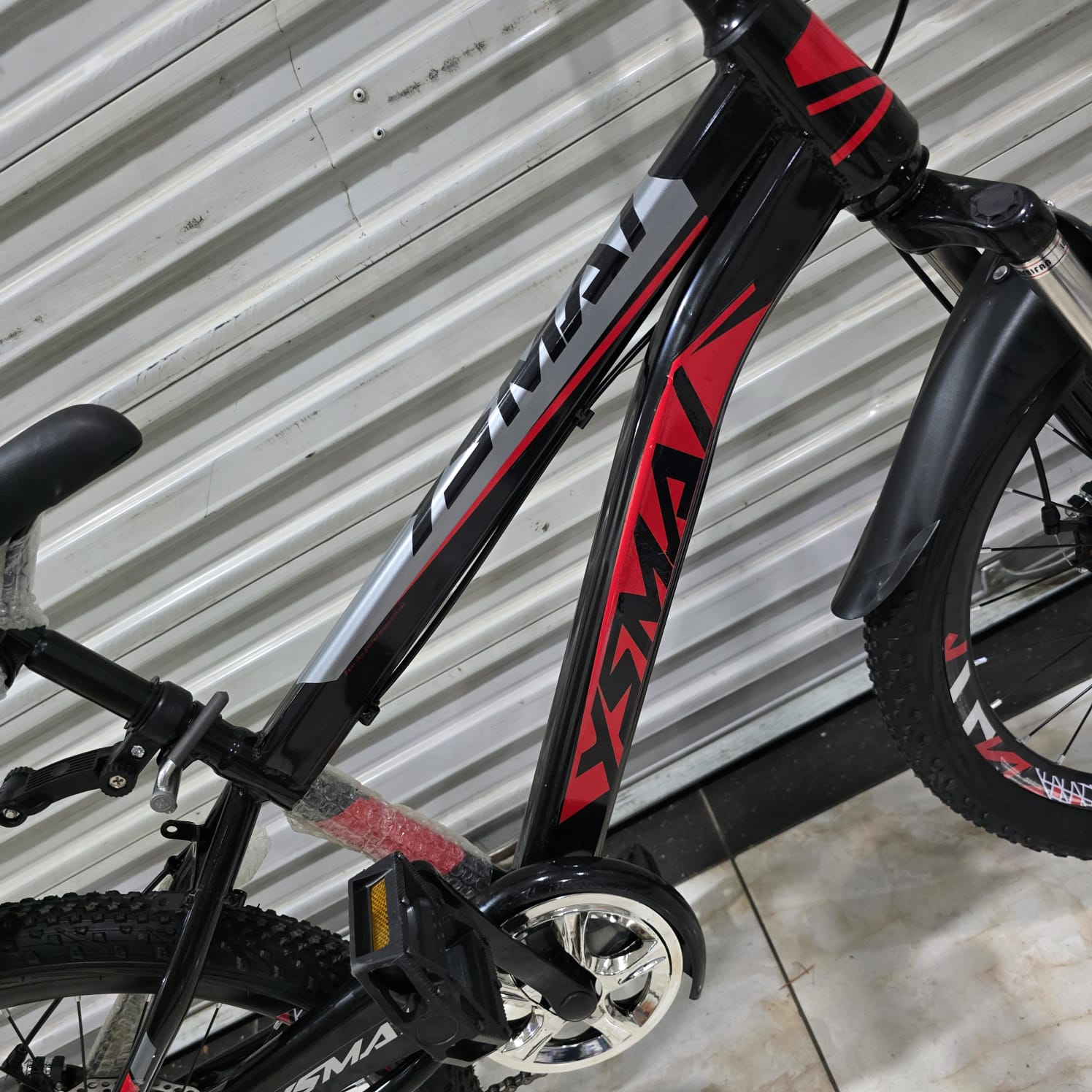 YSMAI 22-Inch Bicycle with Front Suspension & Disc Brakes – No Gears