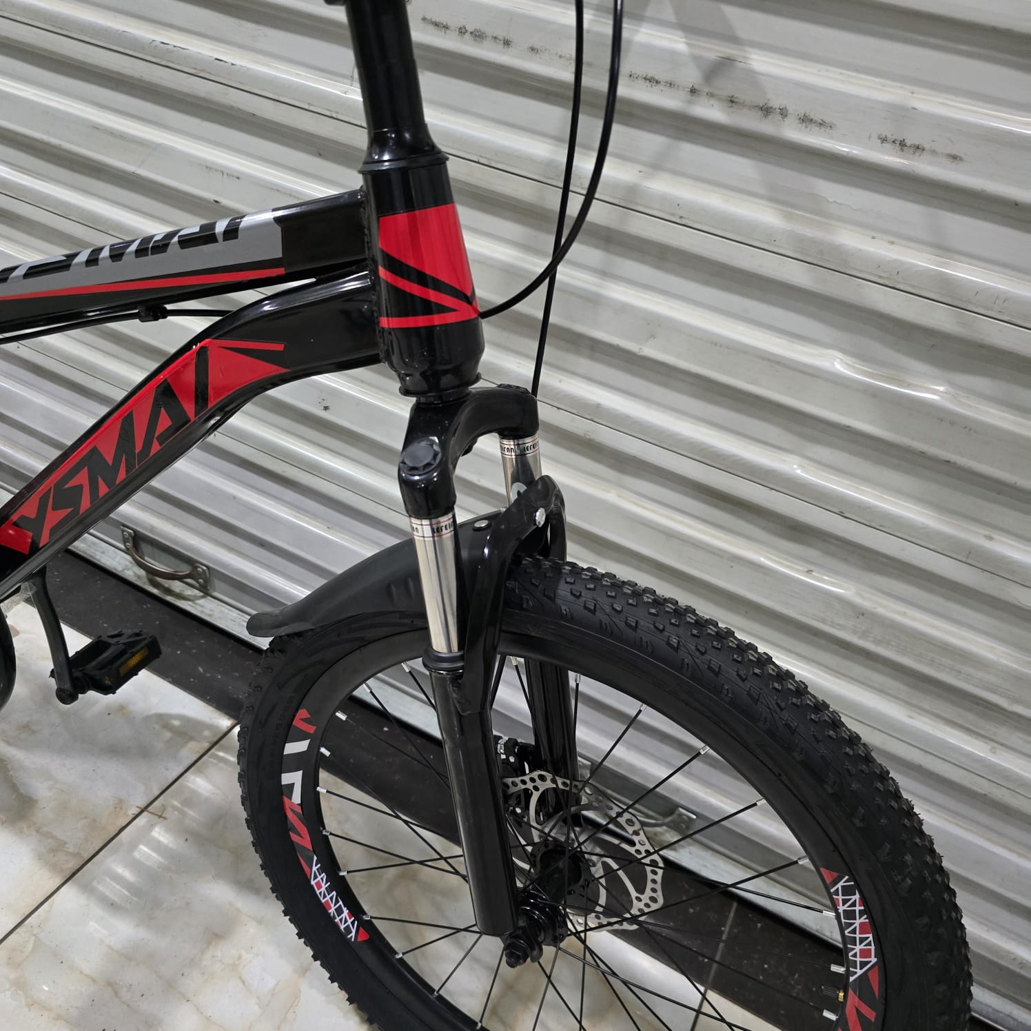 YSMAI 22-Inch Bicycle with Front Suspension & Disc Brakes – No Gears