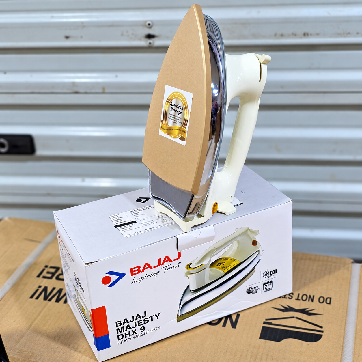 Bajaj Majesty DHX 9 1000W heavy weight dry iron 1.5kg Kenya