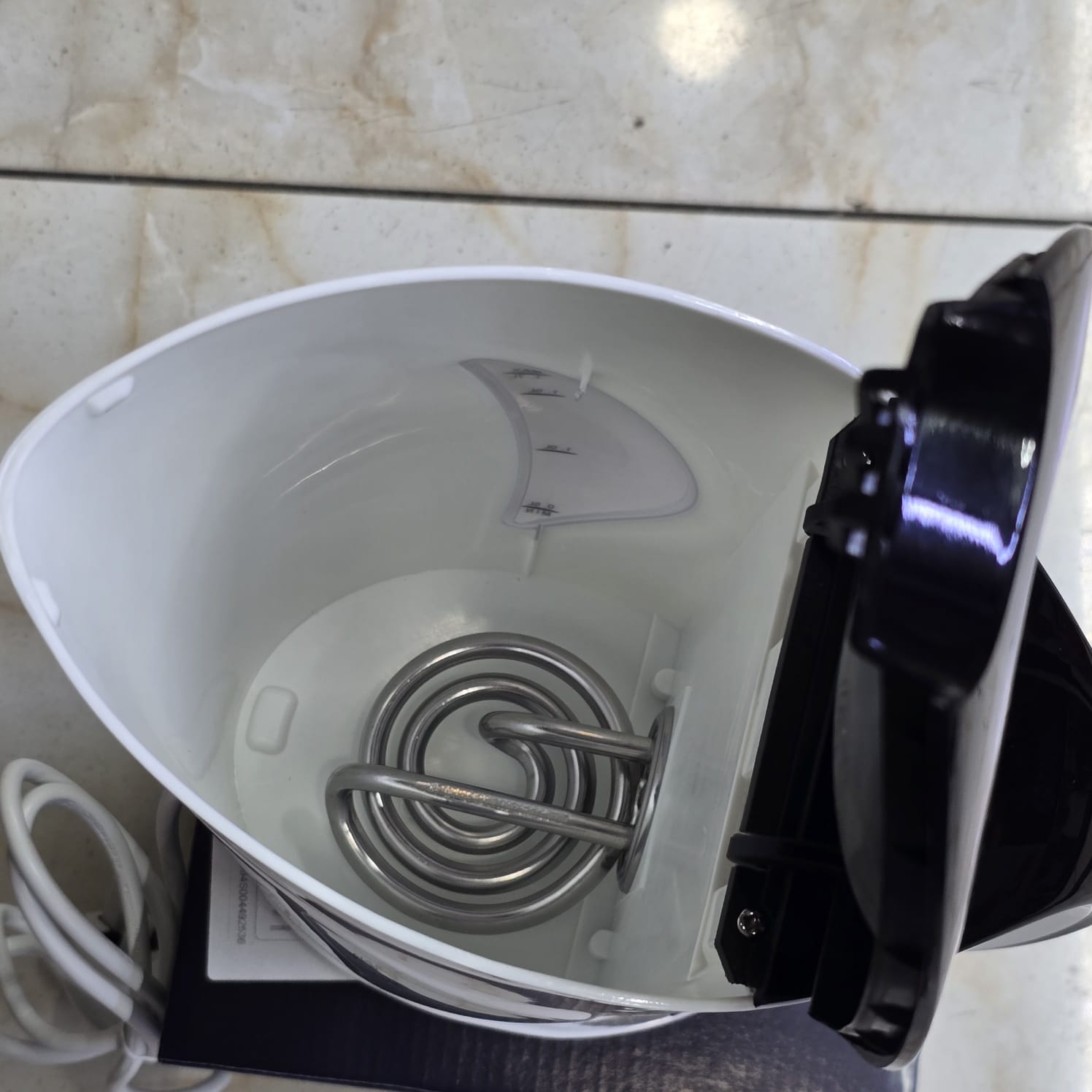 Von 1.7L Cordless Electric Kettle 2200W with Auto Shut-Off – VSKL17BNK
